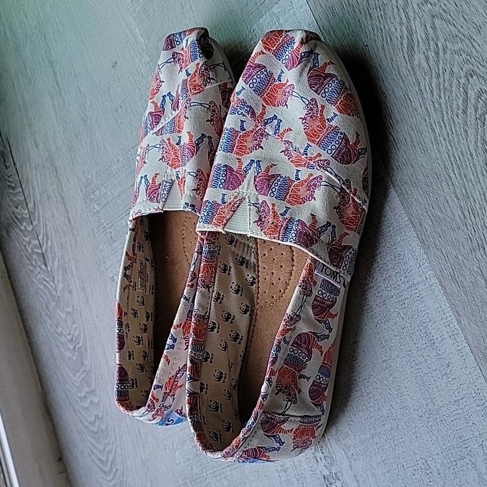 TOMS Limited Edition World Wildlife Foundation Rhino Flats